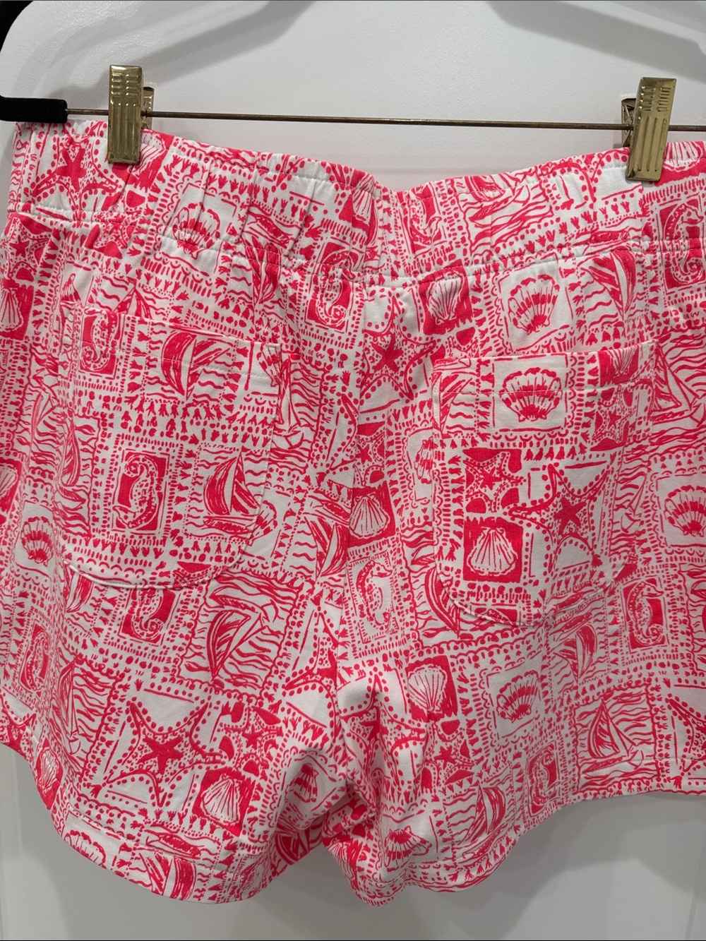 Lilly Pulitzer Pink & White High-Waist Coastal Print Shorts - Picture 3 of 4